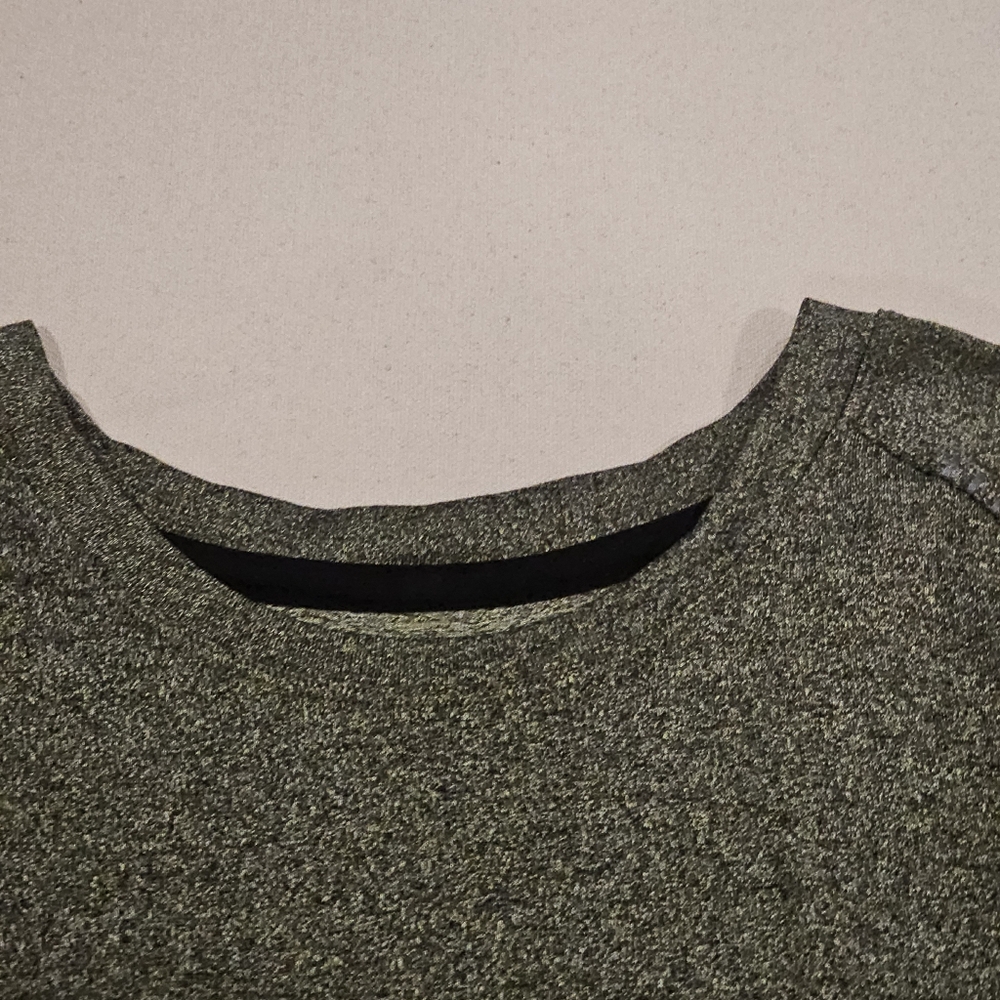Lululemon Athletica Short Sleeve Shirt M - Picture 3 of 6